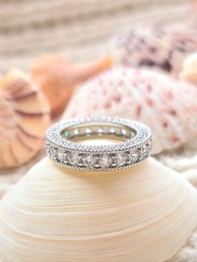 💎NEW💎 925 STERLING SILVER ETERNITY BAND